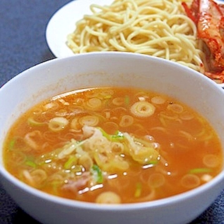 簡単、うまい！　鶏ガラ味噌スープ　つけ麺